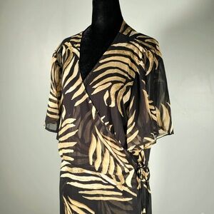NWT Estelle Australia Black and Tan Leaf-Print Maxi Dress